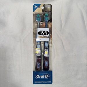 Oral-B Star Wars Mandalorian Toothbrush Set